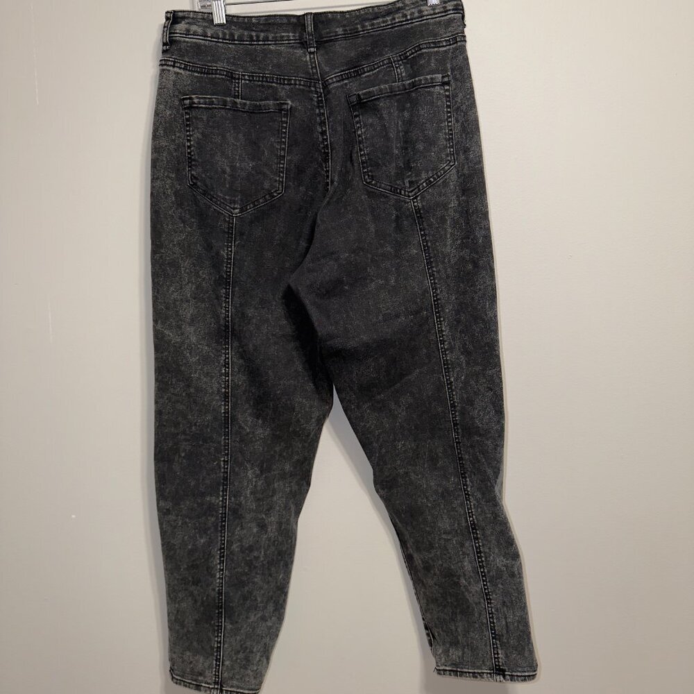 Frayed Vintage Wash Black Barrel Jeans High Waisted Straight Leg Women’s 30 - Picture 7 of 7